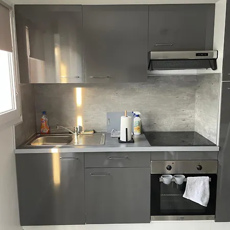 Maison 100m2 Uniquement Famille, Couple & Professionnel *